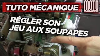 Régler le jeu aux soupapes  Tuto Mécanique Moto [upl. by Baniez3]